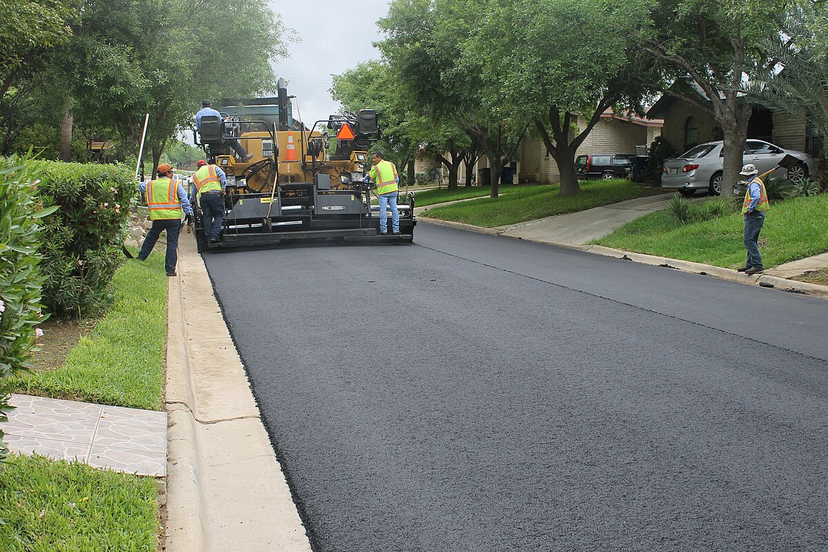 Industrial Asphalt Paving Services