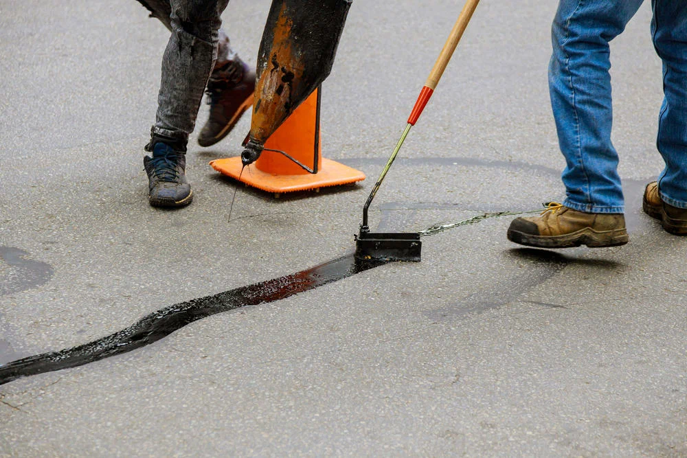 Industrial Asphalt Crack Filling Services
